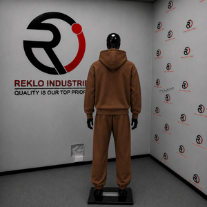Ensemble survêtement marron pour homme, sweat à capuche oversize et pantalon de jogging, deux pièces, design à empiècements contrastés, style streetwear décontracté, ensemble sportswear - Product Image 4