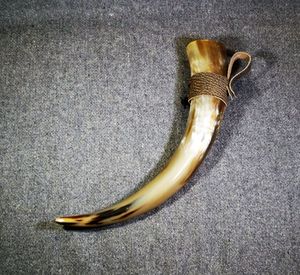 Cuenco artesanal rústico de cuerno de búfalo natural estilo vikingo para beber cerveza, hidromiel o cerveza sin gas. - Product Image 3