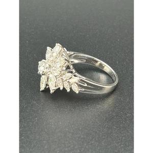 Anillo de Diamantes con Corte Redondo y Marquise, Diseño Floral, Anillo de Oro Sólido, Elegante Joyería de Compromiso Nupcial de Lujo, Diamantes de Laboratorio - Product Image 2