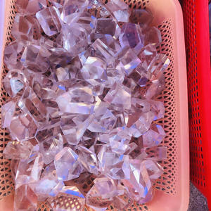 Venta al por mayor de cristal de cuarzo transparente etéreo con inclusiones de arcoíris naturales, impresionante piedra de palma de cuarzo transparente hecha a mano - Product Image 3