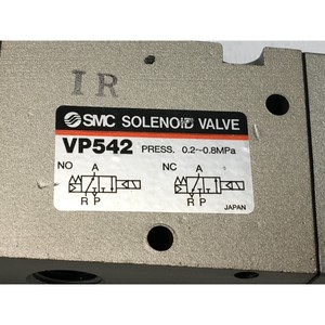 Vanne solénoïde SMC VP542-5GSC-02AF BAS - Équipements et pièces semi-conductrices d'occasion fiables à l'échelle mondiale - Product Image 1
