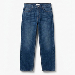 Jeans en denim bleu classique pour hommes - Votre indispensable quotidien, rehaussé de style. Coupe classique, style intemporel. Là où le confort rencontre le frais. - Product Image 3