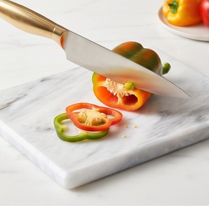 Tabla de Cortar Cuadrada de Mármol Blanco con Vetas Grises para Preparación de Alimentos en la Cocina - Product Image 4