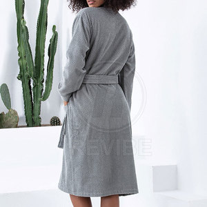 Peignoir Élégant et Confortable pour Femme en Polaire Douce, Idéal pour la Détente Quotidienne à la Maison, Qualité Supérieure, Printemps Été Automne, 100% Coton - Product Image 5
