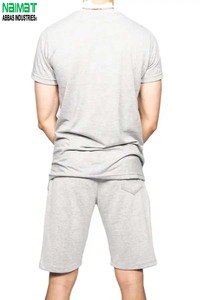 Ensemble t-shirt et short en coton gris pour homme, col rond, tenue décontractée d'été, tissu tricoté respirant - Product Image 3