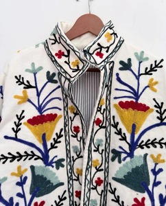 Bata de mujer con cuello en V, 100% algodón, reversible, con bordado floral azul, tipo kimono largo, con cinturón, para estar en casa, hecha a mano - Product Image 4