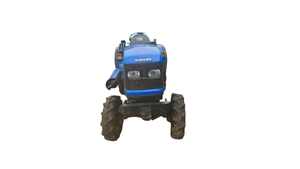 Tractor de Ruedas Sonalika DI 30 RX Baagban Super 4WD de 30 HP, 8 Marchas Delanteras/Traseras, 1460 kg, Diseñado para Huertos y Cultivos en Hilera Estrecha - Product Image 3