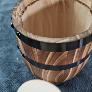 Macetas de madera rústicas al por mayor, macetas de barril de madera para plantas, para interiores y exteriores, de Vietnam - Product Image 5