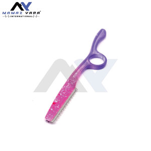 Navaja de Peluquería Profesional Certificada con Recubrimiento de Papel para Estilizar y Entresacar el Cabello, con Cuchilla Duradera para Salón - Product Image 5