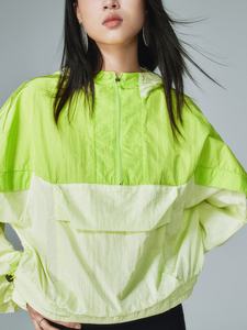 Chaqueta Cortavientos Impermeable Personalizada 2026 para Mujer, Forro de Nailon Transpirable, Chaqueta Universitaria con Capucha para Exteriores - Product Image 6