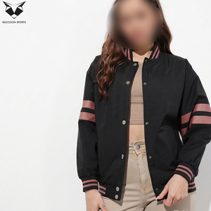 Nouvelle Arrivée Veste universitaire pour femme OEM ODM, couleur unie, bordure contrastante, manches longues, col boutonné, coupe classique, pour l'automne - Product Image 3