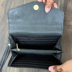 Bolso de Mano Tipo Clutch de Cuero Vacuno Repujado a Mano Estilo Vaquera Occidental, Cartera de Diseño de Lujo Personalizada con Piedra Turquesa para Mujer - Product Image 6