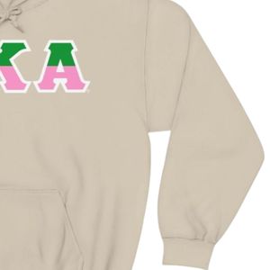 Sudadera con Capucha Beige, Bordado de Letras en Verde y Rosa, Sudadera de Felpa con Bolsillo Canguro, Manga Larga, Estilo Casual, Unisex - Product Image 3