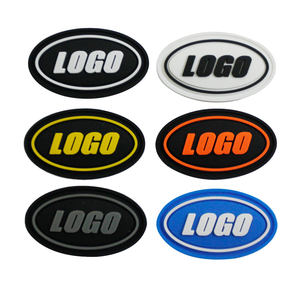 Parche Circular de PVC Rosa Personalizado con Diseño de Logotipo AC, Parches Adhesivos Flexibles para Regalos - Product Image 3