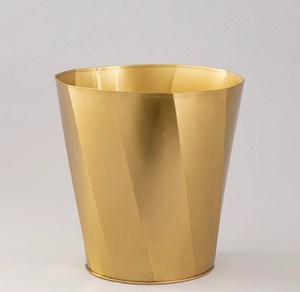 Les poubelles métalliques de qualité assurée offrent une gestion fiable des déchets industriels et commerciaux. - Product Image 3