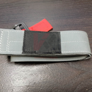 ผู้ผลิต OEM Milsim Tourniquet รับผลิตโลโก้ตามสั่ง ขายส่ง สำหรับอุปกรณ์ฝึกอบรมกลางแจ้งและการเตรียมพร้อมในกรณีฉุกเฉิน - Product Image 1