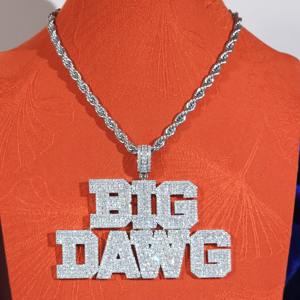 Achetez des colliers avec pendentifs personnalisés en lettres, bijoux personnalisés pour la fête nuptiale en ligne en Inde - Product Image 2