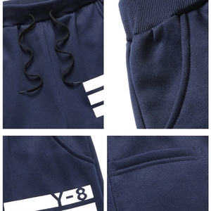 Conjunto Deportivo Negro para Hombre, Sudadera con Capucha y Cordón Ajustable, Bolsillos Laterales, Estilo Deportivo, Corte Regular, Ropa de Otoño, Diseño 2 en 1 - Product Image 6
