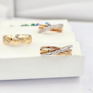 Bague élégante pour femme en or blanc, jaune ou rose 18K, 14K, 9K, classique et luxueuse, pour mariage, fiançailles, fête ou anniversaire - Product Image 2