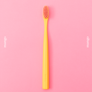Brosse à dents coréenne Smize, poils en graphène extra doux, antibactérienne, format voyage, ergonomique - Product Image 3