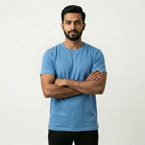 Camiseta de Algodón para Hombre, Corte Regular, Color Azul Sólido, Cuello Redondo, Manga Corta, Estilo Casual de Punto Jersey - Product Image 4