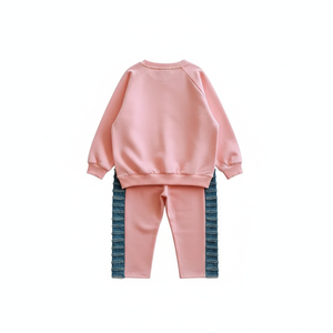 ชุดเซ็ตสตรีทแวร์ผู้หญิงสองชิ้น เสื้อครอปท็อปและกางเกงจ็อกเกอร์ พิมพ์ลายกราฟิกตามสั่ง ชุดวอร์มแฟชั่นขายส่ง ชุดคอร์ดเซ็ต - Product Image 2