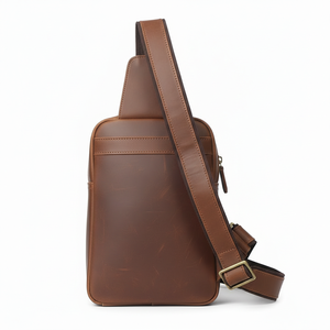Sac de poitrine léger et personnalisable pour sports de plein air, sac bandoulière en cuir sur mesure avec logo, en vente - Product Image 4