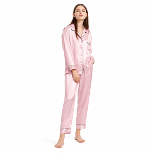 Ensemble de pyjama en satin pour femmes, manches longues, couleur unie, col rabattu, fermeture boutonnée, vêtements de nuit élégants - Product Image 4