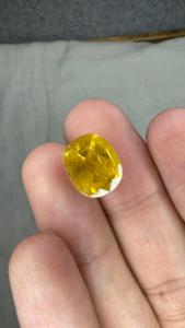Saphir Jaune Naturel de Bangkok 8,68 Ct, Taille Coussin, Pierre Précieuse Dorée Libre pour la Fabrication de Bagues, Pendentifs et Bijoux - Product Image 1