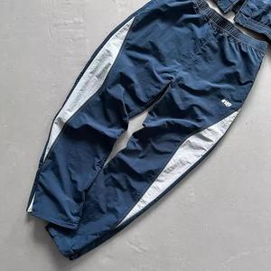 Chaqueta y Pantalones Deportivos de Nailon Personalizados para Hombre, con Detalles Reflectantes 3M, Cortavientos - Product Image 2