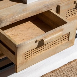 Mueble para TV Vandana Lunaris Optima con Puertas y Cajones de Ratán, Consola de Entretenimiento Moderna con Tejido Natural - Product Image 6