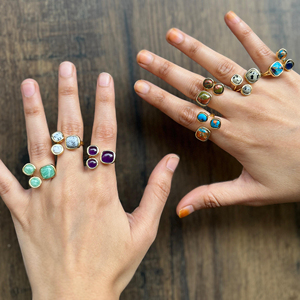 Anillo llamativo de jaspe dalmático natural, de latón macizo chapado en oro de 18k, joyería al por mayor antideslustre, anillos abiertos por delante. - Product Image 5