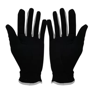 Guantes de Golf Personalizados de Piel de Cabretta de Primera Calidad para Hombre (Mano Derecha) y Mujer (Mano Izquierda) - Product Image 6
