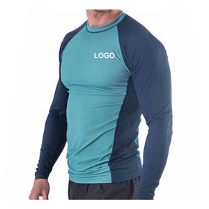 Rashguard de compression antibactérien respirant, confortable, à prix raisonnable, toutes tailles, avec logo personnalisé, très demandé - Product Image 5