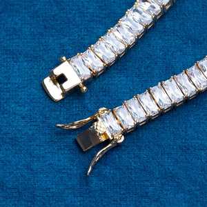 Bracelet tennis de luxe pour homme avec diamants taille baguette, en argent et or, style hip-hop, bijou élégant et affirmé - Product Image 4