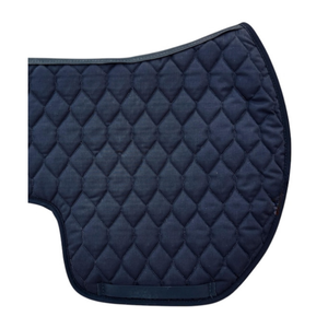 Tapis de selle pour cheval en polyester respirant de qualité supérieure, matelassé en losanges, avec double cordon pour le saut d'obstacles, emballage personnalisé, utilisation en écurie. - Product Image 2