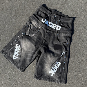 Shorts de mezclilla desgastados de cintura alta para hombre, con cremalleras y cadena, estilo punk, tipo bermuda. - Product Image 3