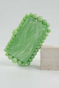 Pochette de soirée en résine marbrée vert menthe faite à la main, avec bordure perlée, sac de soirée en acrylique, sacs à main pour mariages et bals de promo, artisanat en résine - Product Image 2