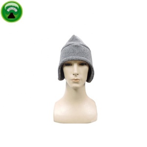 Chapeau respirant en polaire avec cache-oreilles pour le ski - Product Image 2