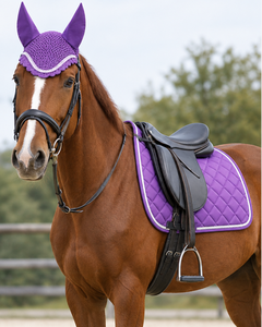 Juego de almohadillas de lujo personalizadas para silla de montar de caballo, moradas, de algodón acolchado, con gorro de ganchillo a juego y red para orejas, con logotipo personalizado. - Product Image 5