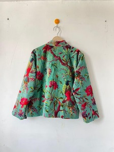 Veste et manteau en velours imprimé animal, réversible, matelassé en coton, fait main en Inde, manches trois-quarts - Product Image 2