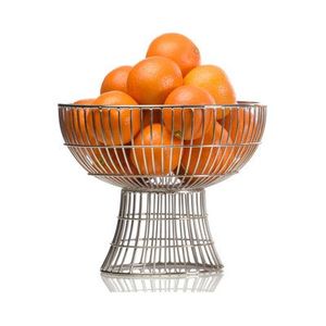 Panier à fruits minimaliste en métal, conçu pour compléter les intérieurs modernes tout en gardant les fruits frais et visibles - Product Image 3