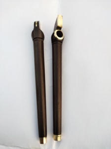 Pipa de fumar Medwakh de madera hecha a mano, estilo árabe, con punta de latón, tamaño grande, calidad premium, de Curio Craft - Product Image 1