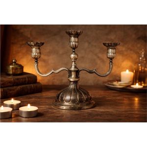 Candelabro de Metal Plateado Antiguo Vintage al por Mayor, Portavelas de Mesa de 3 Brazos, Centro de Mesa de Lujo para Bodas, Fiestas y Decoración del Hogar - Product Image 1