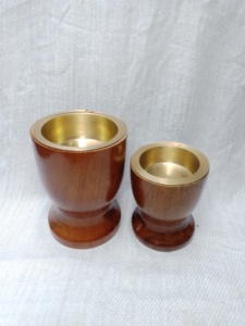 Brûleur d'encens en bois au design moderne, artisanat en bois, brûleur d'encens aromatique en bois, utilisation toute saison - Product Image 1