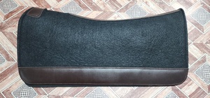 Tapis de selle western en feutre de laine profilé en cuir noir de qualité supérieure, respirant, absorbant les chocs, pour le soulagement de la colonne vertébrale, idéal pour les compétitions équestres - Product Image 5