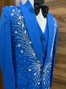 Costume de mariage bleu royal pour homme avec embellissements en cristal |   Ensemble de smoking pour marié en 3 pièces |   Costume de bal formel sur mesure - Product Image 4