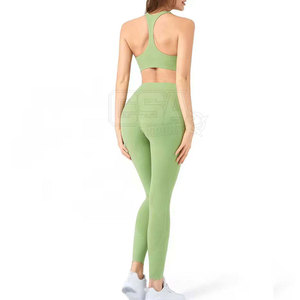 Conjunto de Compresión para Mujer, Transpirable, de Secado Rápido, Ropa Deportiva para Gimnasio, Fitness, Running, Entrenamiento, Yoga y Ejercicio - Product Image 3