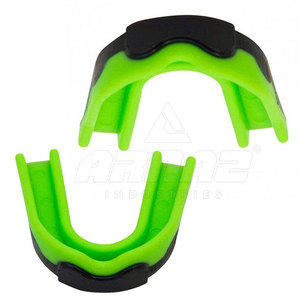 Protège-dents souple avec coussinets, doté d'une construction durable et d'un protège-dents de qualité supérieure pour les activités de contact - Product Image 5