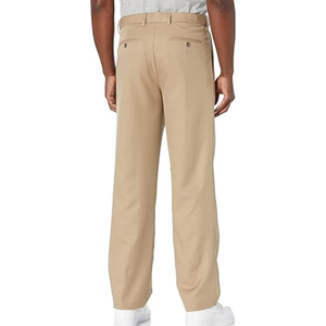 Pantalon plissé décontracté chic pour homme, coupe droite, taille mi-haute, infroissable, en tissu peigné de coton et polyester, poids moyen, motif uni - Product Image 3